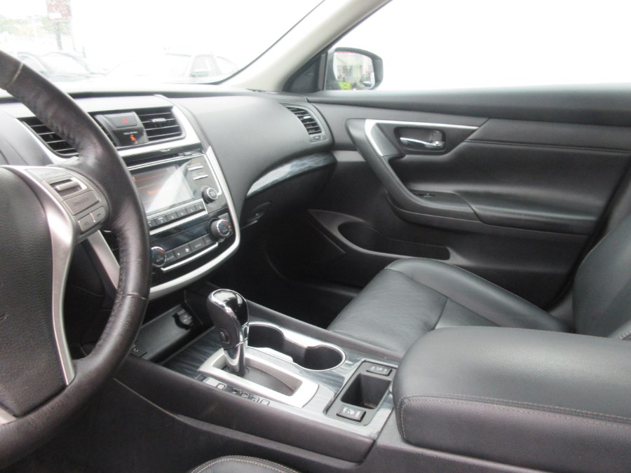 2018 Nissan Altima 2.5 SL Sedan, available for sale in Linden, New Jersey | Route 27 Auto Mall. Linden, New Jersey 2018 Nissan Altima 2.5 SL Sedan, available for sale in Linden, New Jersey | Route 27 Auto Mall. Linden, New Jersey