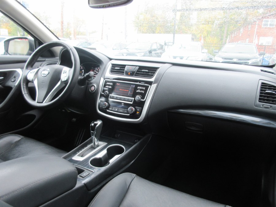2018 Nissan Altima 2.5 SL Sedan, available for sale in Linden, New Jersey | Route 27 Auto Mall. Linden, New Jersey 2018 Nissan Altima 2.5 SL Sedan, available for sale in Linden, New Jersey | Route 27 Auto Mall. Linden, New Jersey