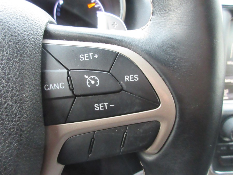 2017 Jeep Grand Cherokee Limited 4x4, available for sale in Linden, New Jersey | Route 27 Auto Mall. Linden, New Jersey 2017 Jeep Grand Cherokee Limited 4x4, available for sale in Linden, New Jersey | Route 27 Auto Mall. Linden, New Jersey