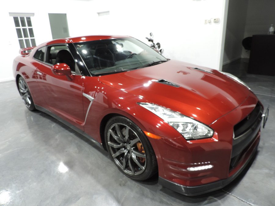 Used Nissan GT-R 2dr Cpe Premium 2015 | Auto Gallery. Lodi, New Jersey Used Nissan GT-R 2dr Cpe Premium 2015 | Auto Gallery. Lodi, New Jersey