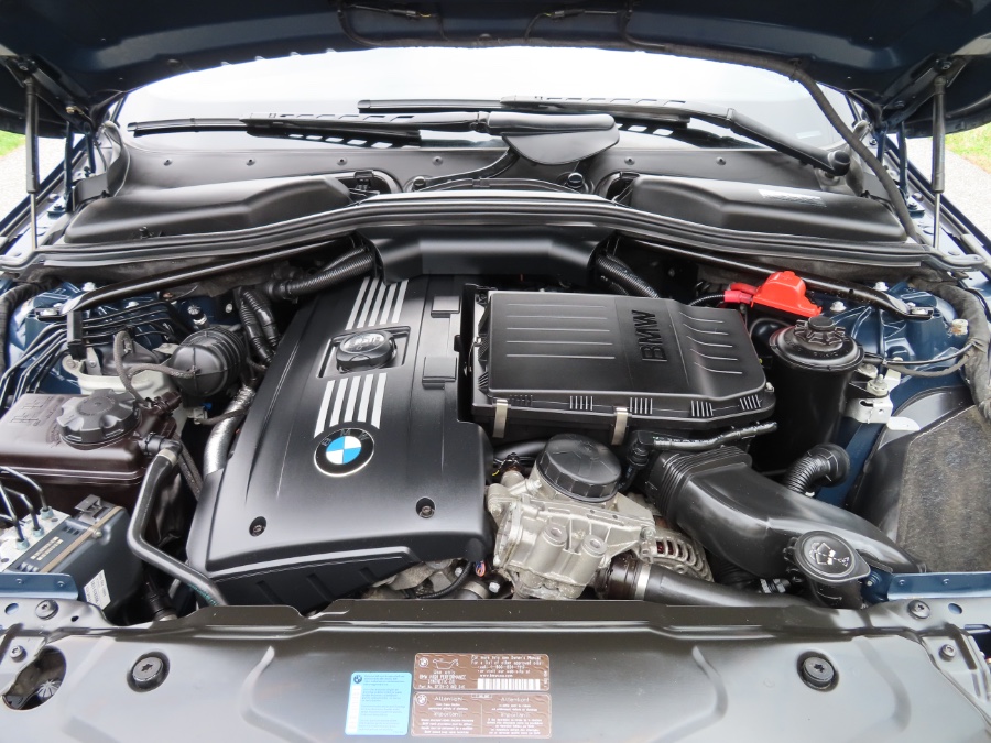 2010 BMW 5 Series 4dr Sports Wgn 535i xDrive AWD, available for sale in North Salem, New York | Meccanic Shop North Inc. North Salem, New York 2010 BMW 5 Series 4dr Sports Wgn 535i xDrive AWD, available for sale in North Salem, New York | Meccanic Shop North Inc. North Salem, New York