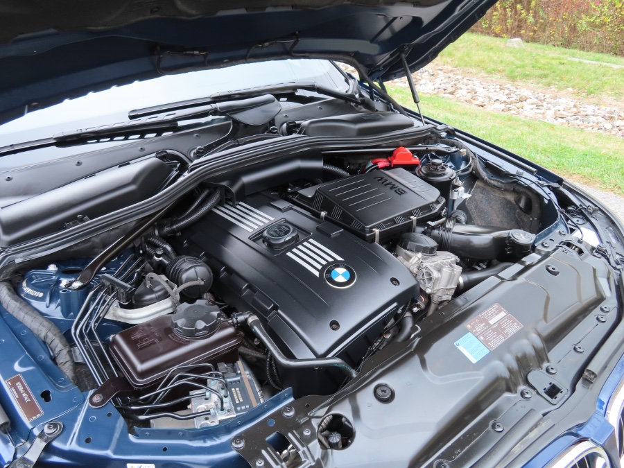 2010 BMW 5 Series 4dr Sports Wgn 535i xDrive AWD, available for sale in North Salem, New York | Meccanic Shop North Inc. North Salem, New York 2010 BMW 5 Series 4dr Sports Wgn 535i xDrive AWD, available for sale in North Salem, New York | Meccanic Shop North Inc. North Salem, New York