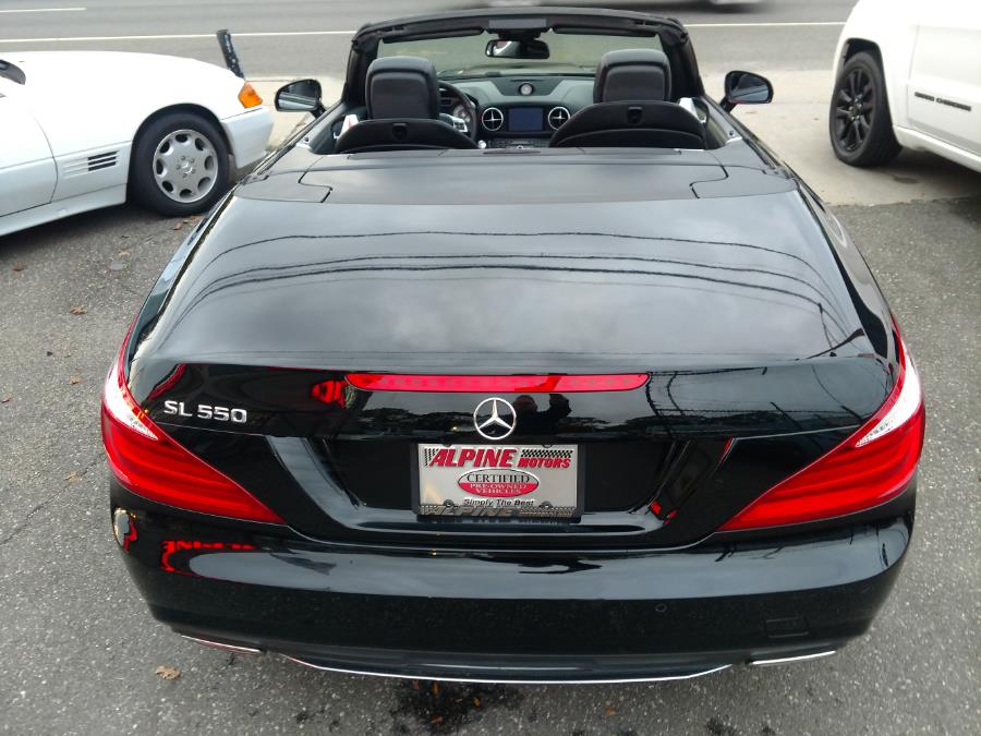 2015 Mercedes-Benz SL-Class 2dr Roadster SL 550, available for sale in Wantagh, New York | Alpine Motors Inc. Wantagh, New York 2015 Mercedes-Benz SL-Class 2dr Roadster SL 550, available for sale in Wantagh, New York | Alpine Motors Inc. Wantagh, New York