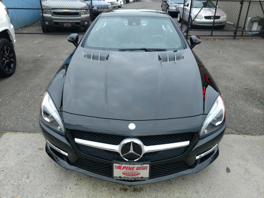 2015 Mercedes-Benz SL-Class 2dr Roadster SL 550, available for sale in Wantagh, New York | Alpine Motors Inc. Wantagh, New York 2015 Mercedes-Benz SL-Class 2dr Roadster SL 550, available for sale in Wantagh, New York | Alpine Motors Inc. Wantagh, New York