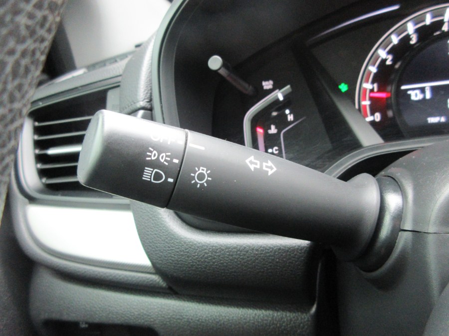 2018 Honda CR-V LX AWD, available for sale in Linden, New Jersey | Route 27 Auto Mall. Linden, New Jersey 2018 Honda CR-V LX AWD, available for sale in Linden, New Jersey | Route 27 Auto Mall. Linden, New Jersey
