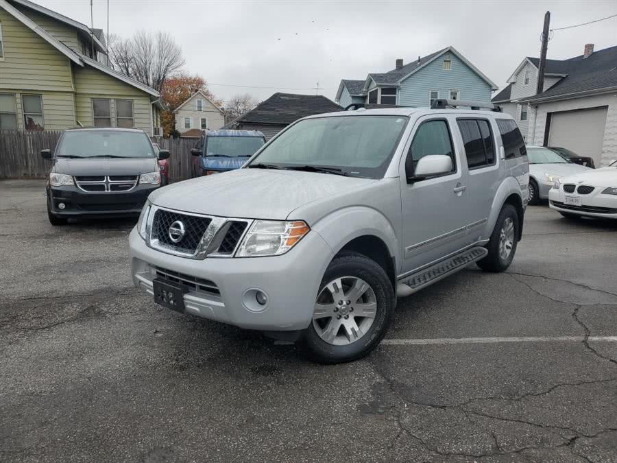 2012 Nissan Pathfinder 4WD 4dr V6 LE, available for sale in Springfield, Massachusetts | Absolute Motors Inc. Springfield, Massachusetts