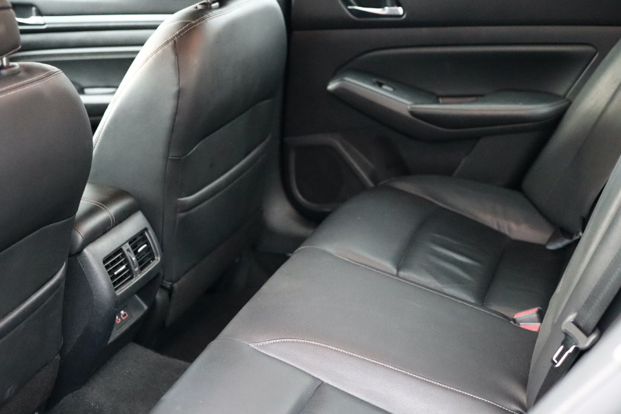 2019 Nissan Altima 2.5 SL Sedan, available for sale in Jamaica, New York | Hillside Auto Mall Inc.. Jamaica, New York 2019 Nissan Altima 2.5 SL Sedan, available for sale in Jamaica, New York | Hillside Auto Mall Inc.. Jamaica, New York