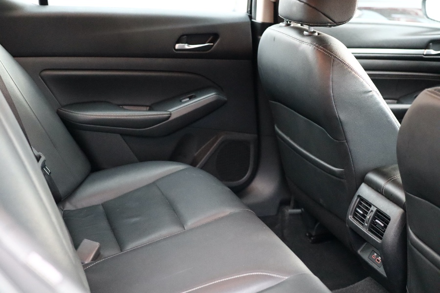 2019 Nissan Altima 2.5 SL Sedan, available for sale in Jamaica, New York | Hillside Auto Mall Inc.. Jamaica, New York 2019 Nissan Altima 2.5 SL Sedan, available for sale in Jamaica, New York | Hillside Auto Mall Inc.. Jamaica, New York