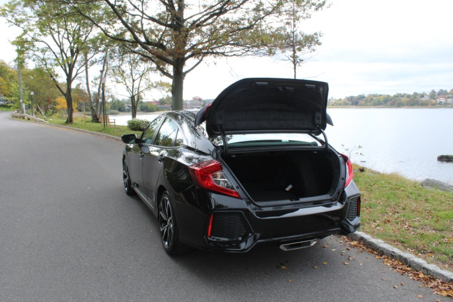 2017 Honda Civic Sedan Si Manual, available for sale in Great Neck, New York | Great Neck Car Buyers & Sellers. Great Neck, New York 2017 Honda Civic Sedan Si Manual, available for sale in Great Neck, New York | Great Neck Car Buyers & Sellers. Great Neck, New York