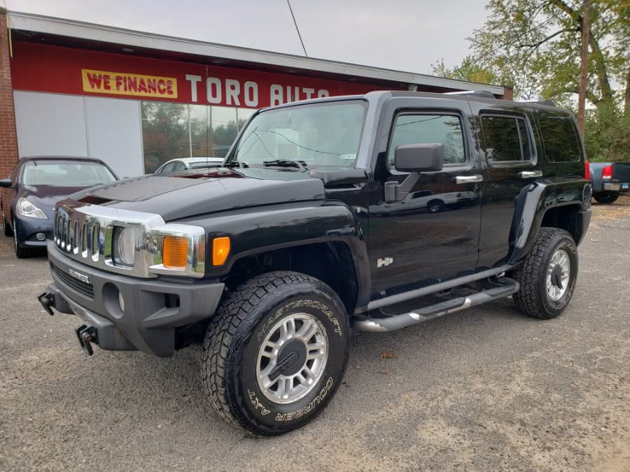 2007 HUMMER H3 4WD 4dr SUV, available for sale in East Windsor, Connecticut | Toro Auto. East Windsor, Connecticut
