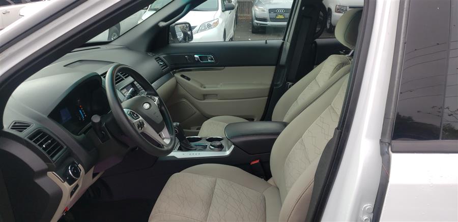 2013 Ford Explorer 4WD 4dr Base, available for sale in Little Ferry, New Jersey | Victoria Preowned Autos Inc. Little Ferry, New Jersey 2013 Ford Explorer 4WD 4dr Base, available for sale in Little Ferry, New Jersey | Victoria Preowned Autos Inc. Little Ferry, New Jersey