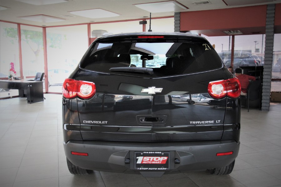 2010 Chevrolet Traverse FWD 4dr LT w/2LT, available for sale in Garden Grove, California | 1 Stop Auto Mart Inc.. Garden Grove, California 2010 Chevrolet Traverse FWD 4dr LT w/2LT, available for sale in Garden Grove, California | 1 Stop Auto Mart Inc.. Garden Grove, California