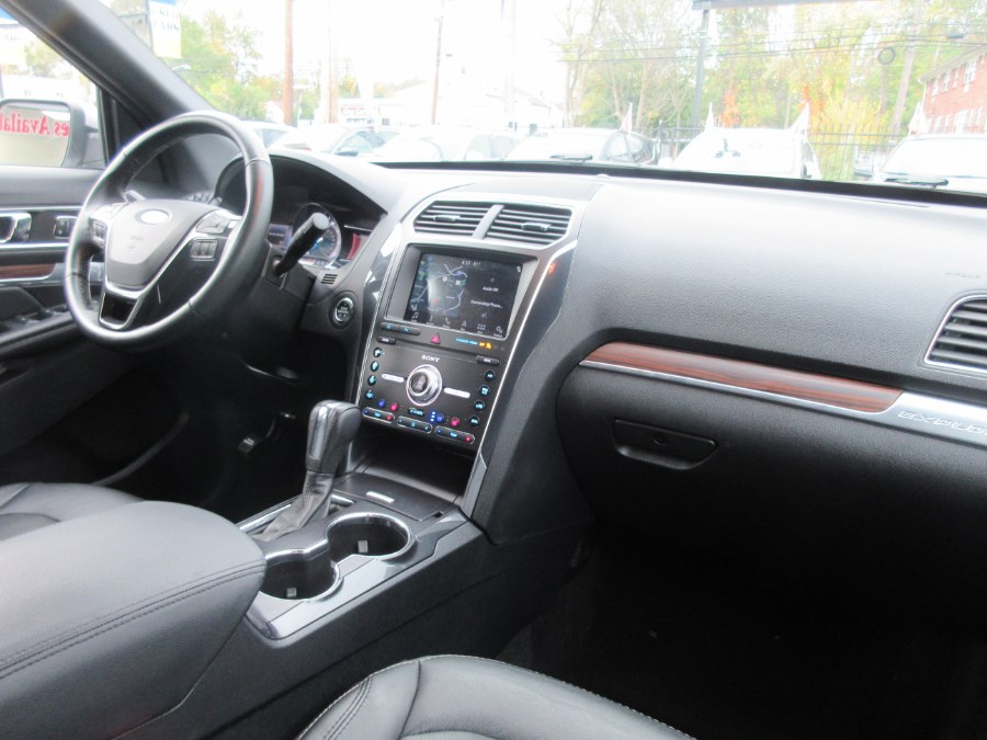 2019 Ford Explorer Limited 4WD, available for sale in Linden, New Jersey | Route 27 Auto Mall. Linden, New Jersey 2019 Ford Explorer Limited 4WD, available for sale in Linden, New Jersey | Route 27 Auto Mall. Linden, New Jersey