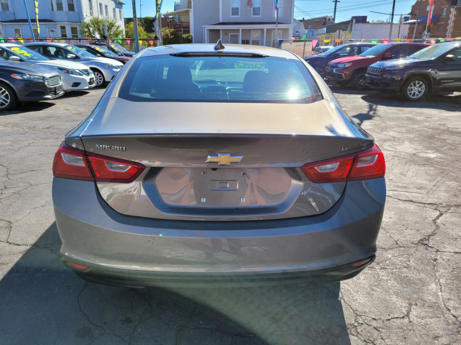 Used Chevrolet Malibu 4dr Sdn LT w/1LT 2017 | Affordable Motors Inc. Bridgeport, Connecticut Used Chevrolet Malibu 4dr Sdn LT w/1LT 2017 | Affordable Motors Inc. Bridgeport, Connecticut