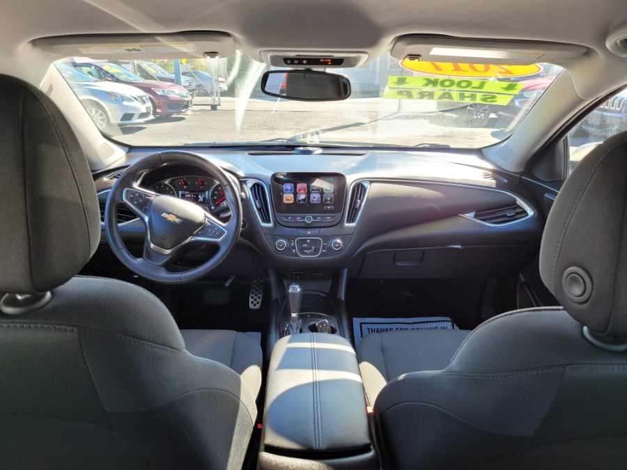 Used Chevrolet Malibu 4dr Sdn LT w/1LT 2017 | Affordable Motors Inc. Bridgeport, Connecticut Used Chevrolet Malibu 4dr Sdn LT w/1LT 2017 | Affordable Motors Inc. Bridgeport, Connecticut