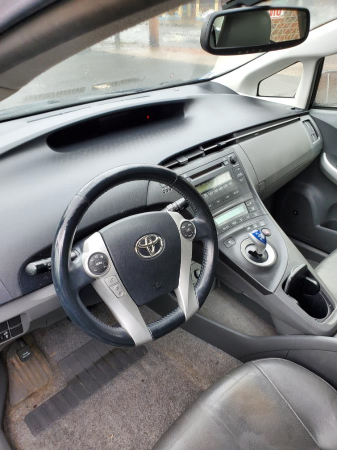 2010 Toyota Prius 5dr HB IV (Natl), available for sale in Shelton, Connecticut | Center Motorsports LLC. Shelton, Connecticut 2010 Toyota Prius 5dr HB IV (Natl), available for sale in Shelton, Connecticut | Center Motorsports LLC. Shelton, Connecticut