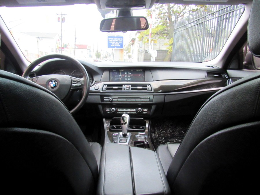2012 BMW 5 Series 4dr Sdn 528i xDrive AWD, available for sale in Paterson, New Jersey | MFG Prestige Auto Group. Paterson, New Jersey 2012 BMW 5 Series 4dr Sdn 528i xDrive AWD, available for sale in Paterson, New Jersey | MFG Prestige Auto Group. Paterson, New Jersey