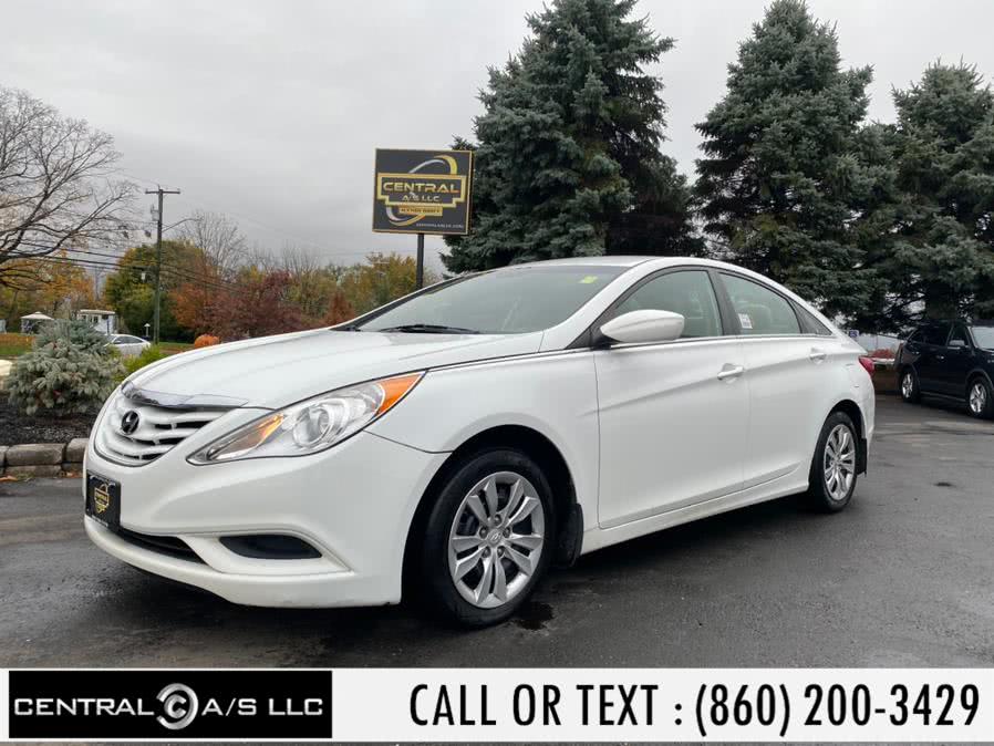 2013 Hyundai Sonata 4dr Sdn 2.4L Auto GLS PZEV, available for sale in East Windsor, Connecticut | Central A/S LLC. East Windsor, Connecticut