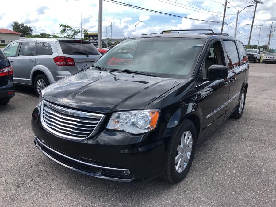 2016 Chrysler Town & Country 4dr Wgn Touring, available for sale in Kissimmee, Florida | Central florida Auto Trader. Kissimmee, Florida