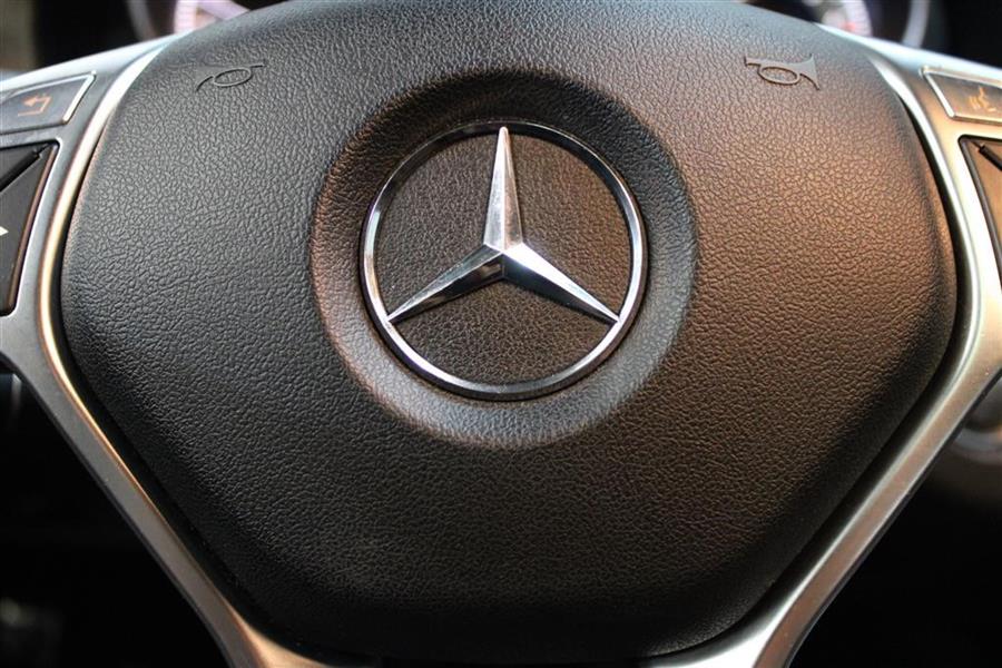 2014 Mercedes-benz e 350 4MATIC, available for sale in Paterson, New Jersey | Fast Track Motors. Paterson, New Jersey 2014 Mercedes-benz e 350 4MATIC, available for sale in Paterson, New Jersey | Fast Track Motors. Paterson, New Jersey