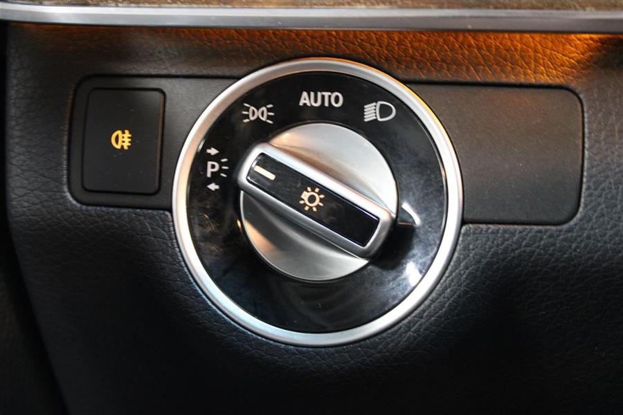2014 Mercedes-benz e 350 4MATIC, available for sale in Paterson, New Jersey | Fast Track Motors. Paterson, New Jersey 2014 Mercedes-benz e 350 4MATIC, available for sale in Paterson, New Jersey | Fast Track Motors. Paterson, New Jersey