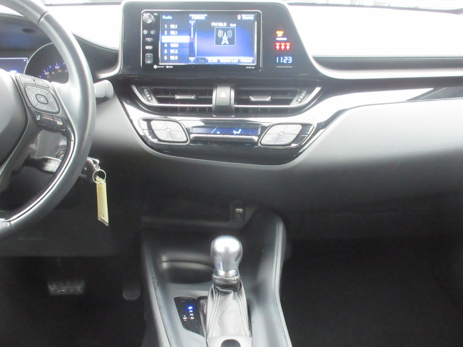 2018 Toyota C-HR XLE FWD (Natl), available for sale in Linden, New Jersey | Route 27 Auto Mall. Linden, New Jersey 2018 Toyota C-HR XLE FWD (Natl), available for sale in Linden, New Jersey | Route 27 Auto Mall. Linden, New Jersey