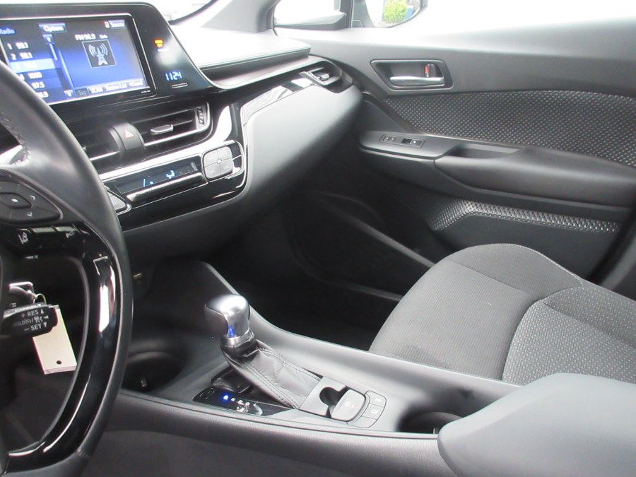 2018 Toyota C-HR XLE FWD (Natl), available for sale in Linden, New Jersey | Route 27 Auto Mall. Linden, New Jersey 2018 Toyota C-HR XLE FWD (Natl), available for sale in Linden, New Jersey | Route 27 Auto Mall. Linden, New Jersey