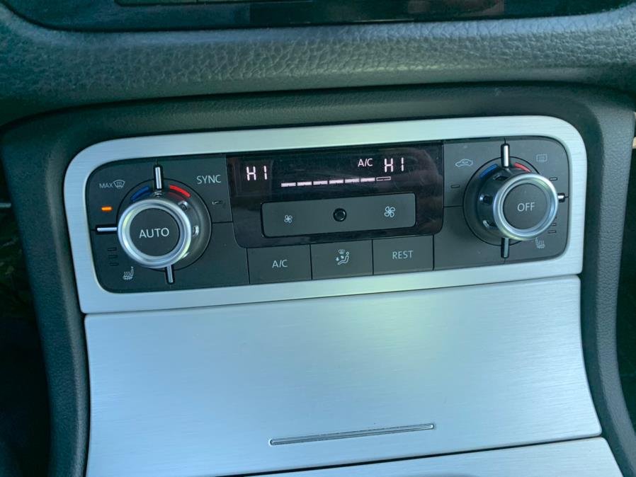 2014 Volkswagen Touareg 4dr TDI R-Line, available for sale in South Windsor, Connecticut | Mike And Tony Auto Sales, Inc. South Windsor, Connecticut 2014 Volkswagen Touareg 4dr TDI R-Line, available for sale in South Windsor, Connecticut | Mike And Tony Auto Sales, Inc. South Windsor, Connecticut