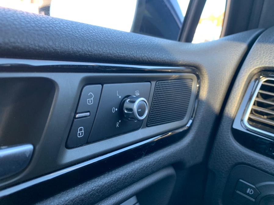 2014 Volkswagen Touareg 4dr TDI R-Line, available for sale in South Windsor, Connecticut | Mike And Tony Auto Sales, Inc. South Windsor, Connecticut 2014 Volkswagen Touareg 4dr TDI R-Line, available for sale in South Windsor, Connecticut | Mike And Tony Auto Sales, Inc. South Windsor, Connecticut
