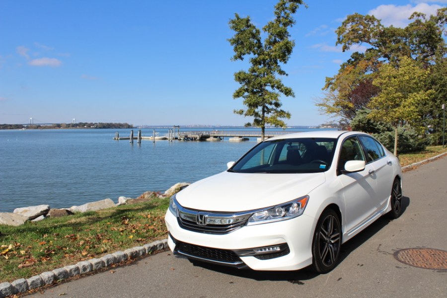 2017 Honda Accord Sedan Sport, available for sale in Great Neck, New York | Great Neck Car Buyers & Sellers. Great Neck, New York 2017 Honda Accord Sedan Sport, available for sale in Great Neck, New York | Great Neck Car Buyers & Sellers. Great Neck, New York