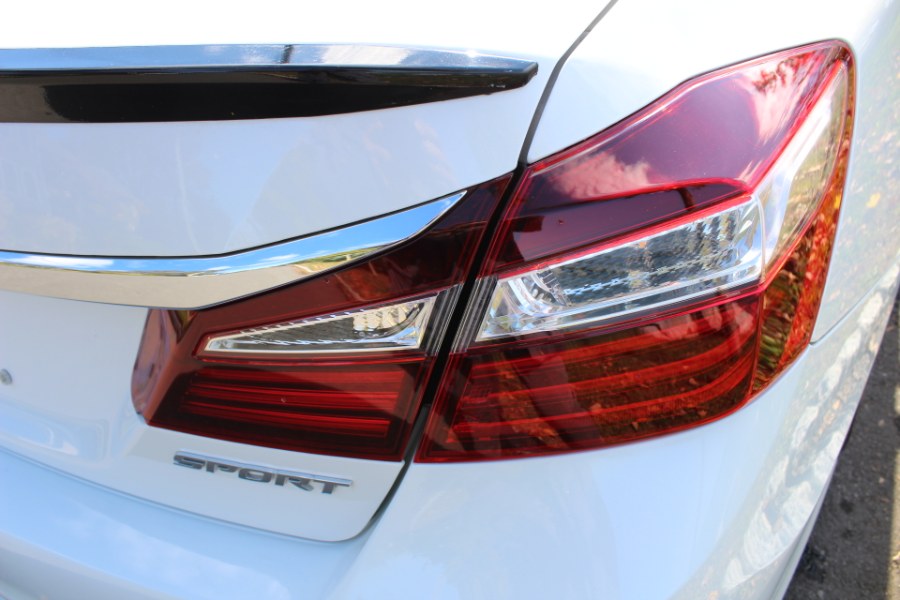 2017 Honda Accord Sedan Sport, available for sale in Great Neck, New York | Great Neck Car Buyers & Sellers. Great Neck, New York 2017 Honda Accord Sedan Sport, available for sale in Great Neck, New York | Great Neck Car Buyers & Sellers. Great Neck, New York