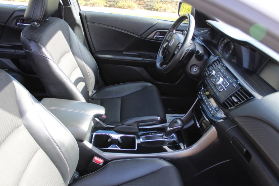 2017 Honda Accord Sedan Sport, available for sale in Great Neck, New York | Great Neck Car Buyers & Sellers. Great Neck, New York 2017 Honda Accord Sedan Sport, available for sale in Great Neck, New York | Great Neck Car Buyers & Sellers. Great Neck, New York