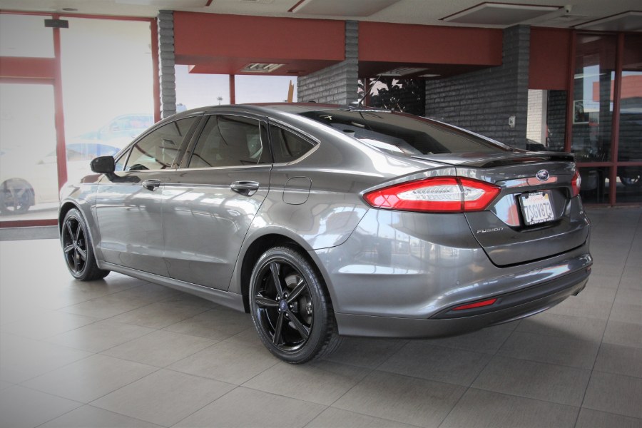 2016 Ford Fusion 4dr Sdn SE FWD, available for sale in Garden Grove, California | 1 Stop Auto Mart Inc.. Garden Grove, California 2016 Ford Fusion 4dr Sdn SE FWD, available for sale in Garden Grove, California | 1 Stop Auto Mart Inc.. Garden Grove, California
