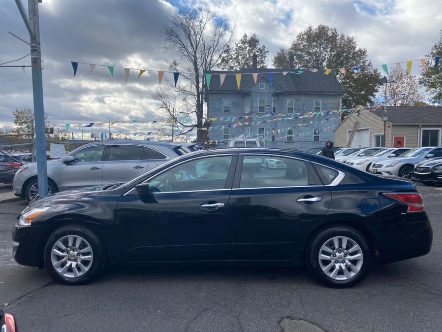 Used Nissan Altima 4dr Sdn I4 2.5 S 2015 | VEB Auto Sales. Hartford, Connecticut Used Nissan Altima 4dr Sdn I4 2.5 S 2015 | VEB Auto Sales. Hartford, Connecticut