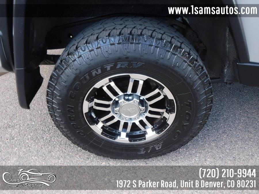 Used Toyota FJ Cruiser 4WD 4dr Auto 2008 | Sam's Automotive. Denver, Colorado Used Toyota FJ Cruiser 4WD 4dr Auto 2008 | Sam's Automotive. Denver, Colorado