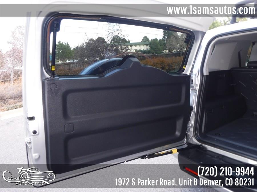 Used Toyota FJ Cruiser 4WD 4dr Auto 2008 | Sam's Automotive. Denver, Colorado Used Toyota FJ Cruiser 4WD 4dr Auto 2008 | Sam's Automotive. Denver, Colorado