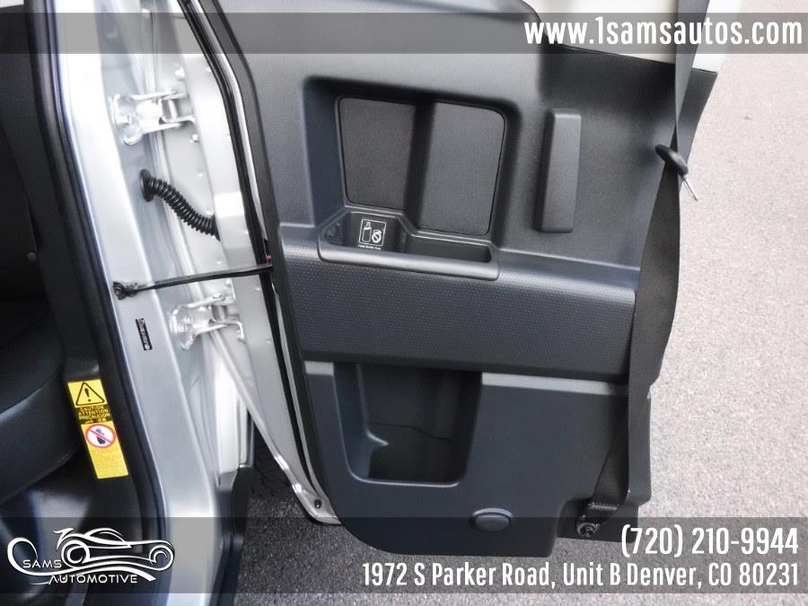 Used Toyota FJ Cruiser 4WD 4dr Auto 2008 | Sam's Automotive. Denver, Colorado Used Toyota FJ Cruiser 4WD 4dr Auto 2008 | Sam's Automotive. Denver, Colorado