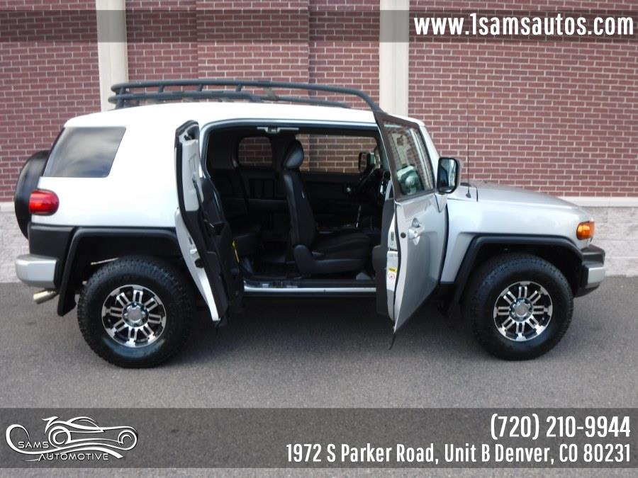 Used Toyota FJ Cruiser 4WD 4dr Auto 2008 | Sam's Automotive. Denver, Colorado Used Toyota FJ Cruiser 4WD 4dr Auto 2008 | Sam's Automotive. Denver, Colorado