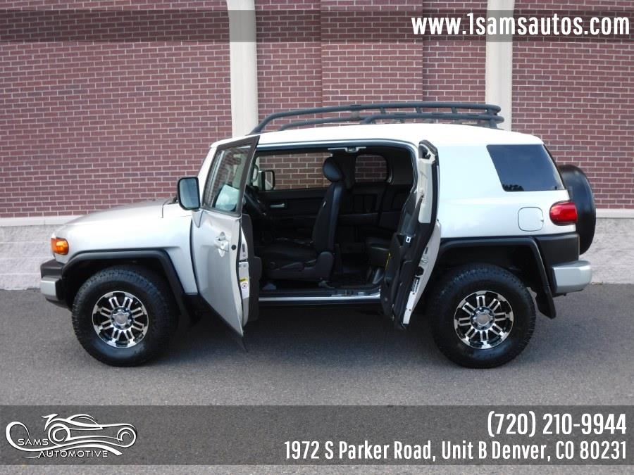 Used Toyota FJ Cruiser 4WD 4dr Auto 2008 | Sam's Automotive. Denver, Colorado Used Toyota FJ Cruiser 4WD 4dr Auto 2008 | Sam's Automotive. Denver, Colorado