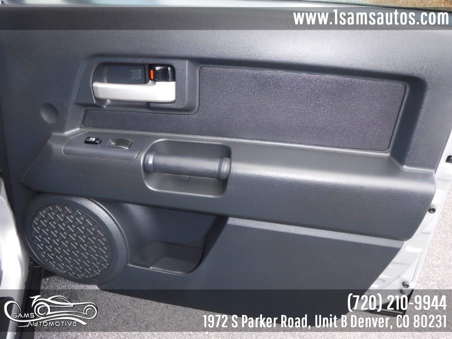 Used Toyota FJ Cruiser 4WD 4dr Auto 2008 | Sam's Automotive. Denver, Colorado Used Toyota FJ Cruiser 4WD 4dr Auto 2008 | Sam's Automotive. Denver, Colorado