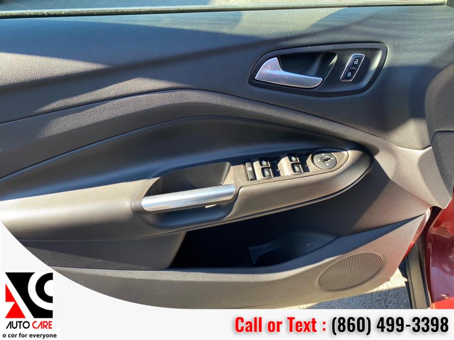 2016 Ford Escape 4WD 4dr SE, available for sale in Vernon , Connecticut | Auto Care Motors. Vernon , Connecticut 2016 Ford Escape 4WD 4dr SE, available for sale in Vernon , Connecticut | Auto Care Motors. Vernon , Connecticut