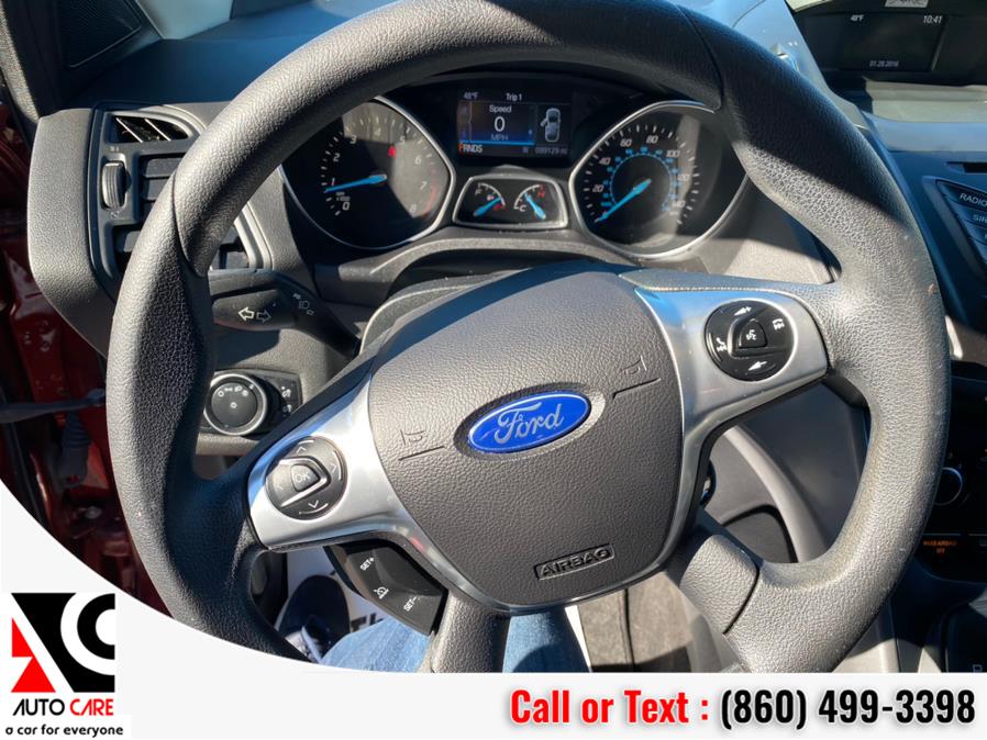 2016 Ford Escape 4WD 4dr SE, available for sale in Vernon , Connecticut | Auto Care Motors. Vernon , Connecticut 2016 Ford Escape 4WD 4dr SE, available for sale in Vernon , Connecticut | Auto Care Motors. Vernon , Connecticut