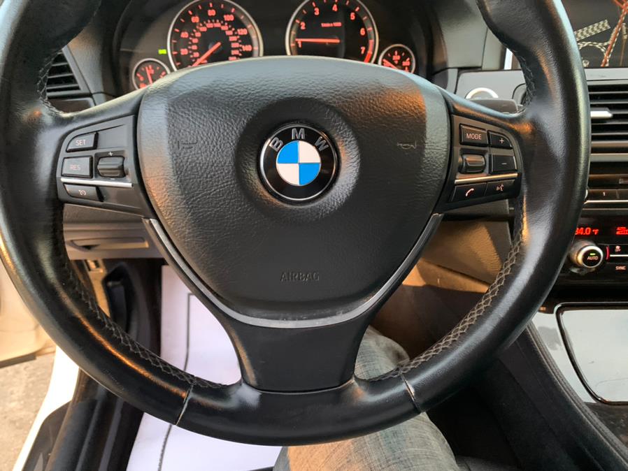 Used BMW 5 Series 4dr Sdn 528i xDrive AWD 2015 | Brooklyn Auto Mall LLC. Brooklyn, New York Used BMW 5 Series 4dr Sdn 528i xDrive AWD 2015 | Brooklyn Auto Mall LLC. Brooklyn, New York