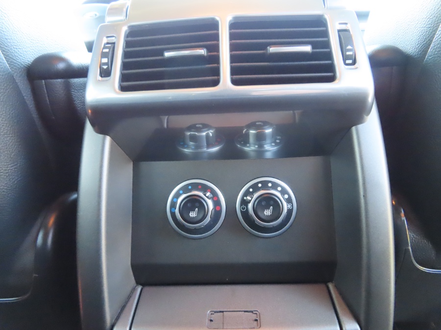 2010 Land Rover Range Rover 4WD 4dr HSE, available for sale in North Salem, New York | Meccanic Shop North Inc. North Salem, New York 2010 Land Rover Range Rover 4WD 4dr HSE, available for sale in North Salem, New York | Meccanic Shop North Inc. North Salem, New York