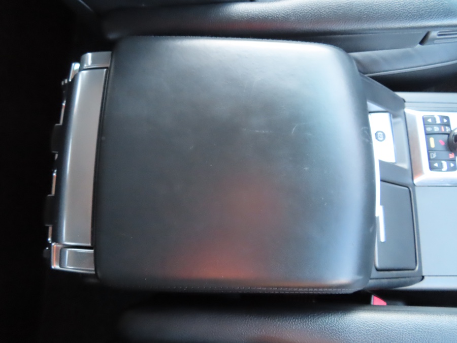 2010 Land Rover Range Rover 4WD 4dr HSE, available for sale in North Salem, New York | Meccanic Shop North Inc. North Salem, New York 2010 Land Rover Range Rover 4WD 4dr HSE, available for sale in North Salem, New York | Meccanic Shop North Inc. North Salem, New York