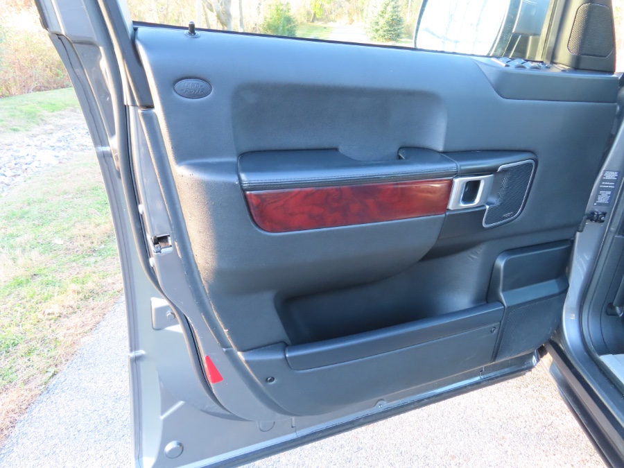 2010 Land Rover Range Rover 4WD 4dr HSE, available for sale in North Salem, New York | Meccanic Shop North Inc. North Salem, New York 2010 Land Rover Range Rover 4WD 4dr HSE, available for sale in North Salem, New York | Meccanic Shop North Inc. North Salem, New York