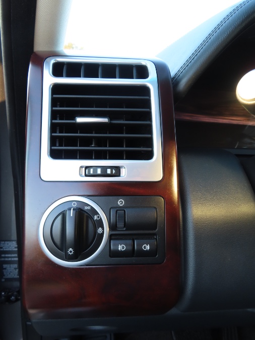 2010 Land Rover Range Rover 4WD 4dr HSE, available for sale in North Salem, New York | Meccanic Shop North Inc. North Salem, New York 2010 Land Rover Range Rover 4WD 4dr HSE, available for sale in North Salem, New York | Meccanic Shop North Inc. North Salem, New York