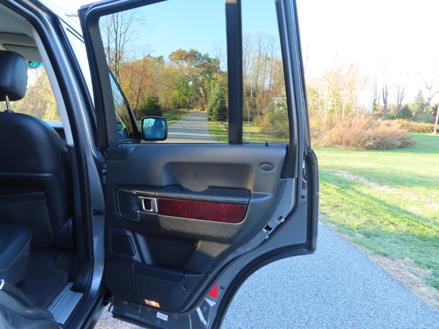 2010 Land Rover Range Rover 4WD 4dr HSE, available for sale in North Salem, New York | Meccanic Shop North Inc. North Salem, New York 2010 Land Rover Range Rover 4WD 4dr HSE, available for sale in North Salem, New York | Meccanic Shop North Inc. North Salem, New York