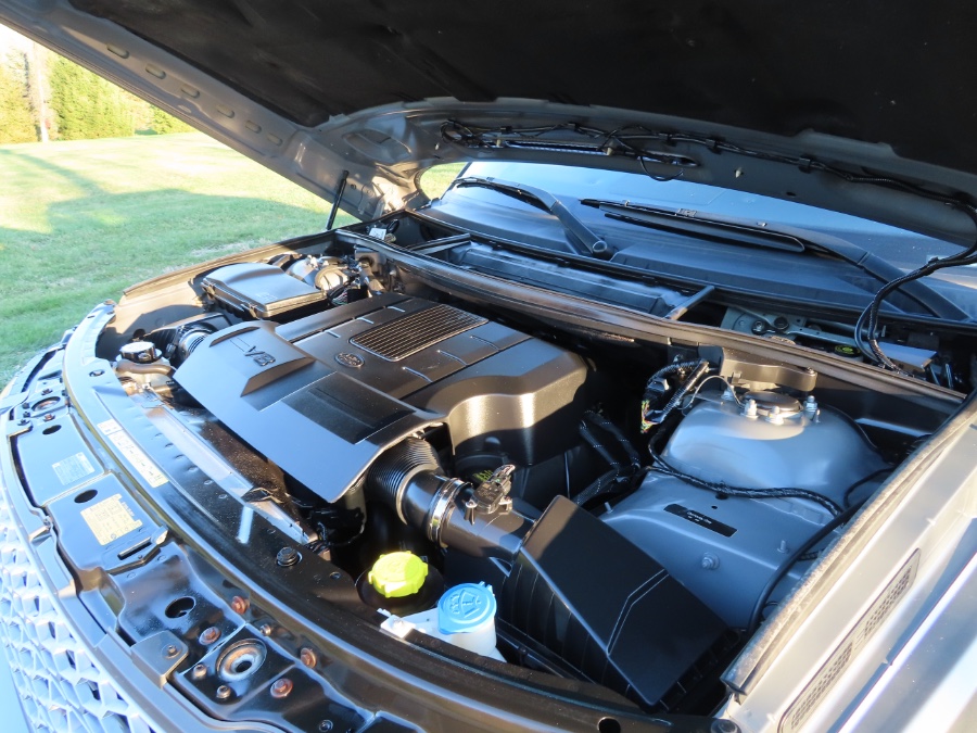 2010 Land Rover Range Rover 4WD 4dr HSE, available for sale in North Salem, New York | Meccanic Shop North Inc. North Salem, New York 2010 Land Rover Range Rover 4WD 4dr HSE, available for sale in North Salem, New York | Meccanic Shop North Inc. North Salem, New York