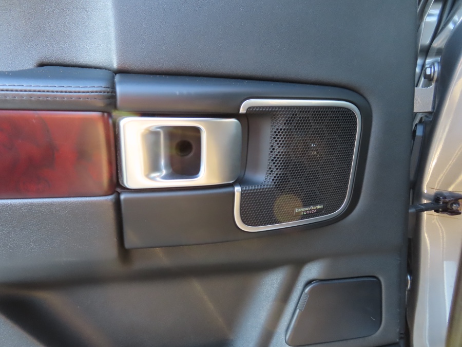 2010 Land Rover Range Rover 4WD 4dr HSE, available for sale in North Salem, New York | Meccanic Shop North Inc. North Salem, New York 2010 Land Rover Range Rover 4WD 4dr HSE, available for sale in North Salem, New York | Meccanic Shop North Inc. North Salem, New York
